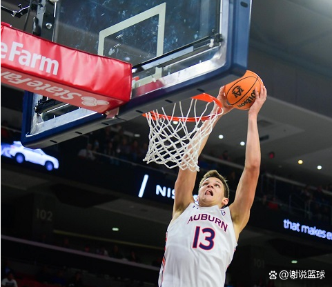 人新秀异军突起,挑战联盟强队的简单介绍 人新秀异军突起,挑战联盟强队的简单介绍