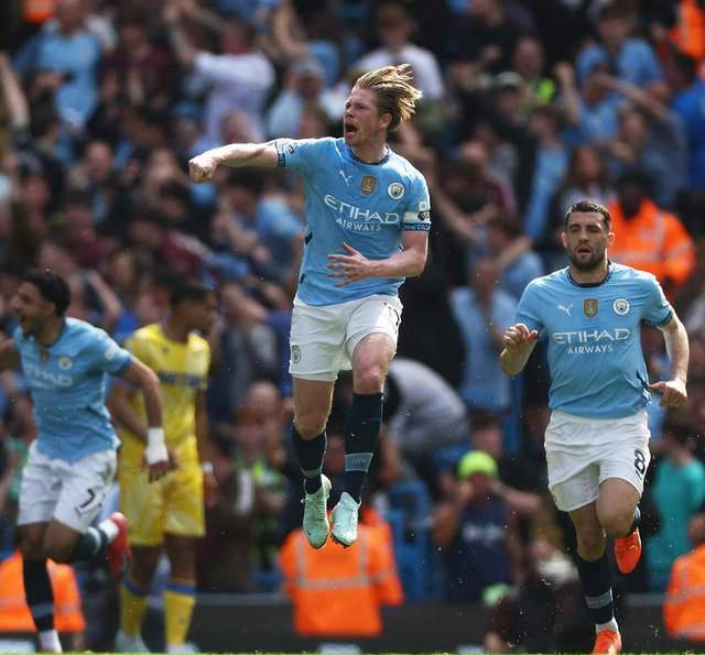 关于曼城近况不佳,争冠压力陡增!的信息 关于曼城近况不佳,争冠压力陡增!的信息