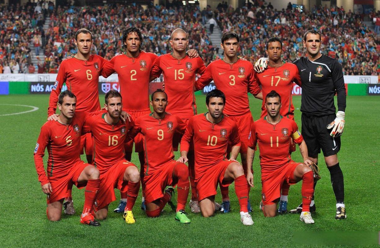 欧国联赛事中场休息,球员备战提高认真研讨的简单介绍 欧国联赛事中场休息,球员备战提高认真研讨的简单介绍