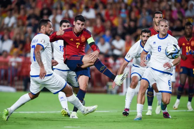 包含英格兰大胜圣马力诺,小组出线好局面的词条 包含英格兰大胜圣马力诺,小组出线好局面的词条