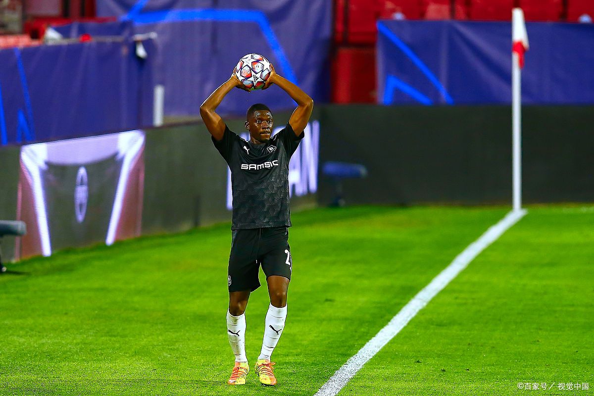 塞尔维亚客场战胜卢森堡队，成功晋级下一轮的简单介绍