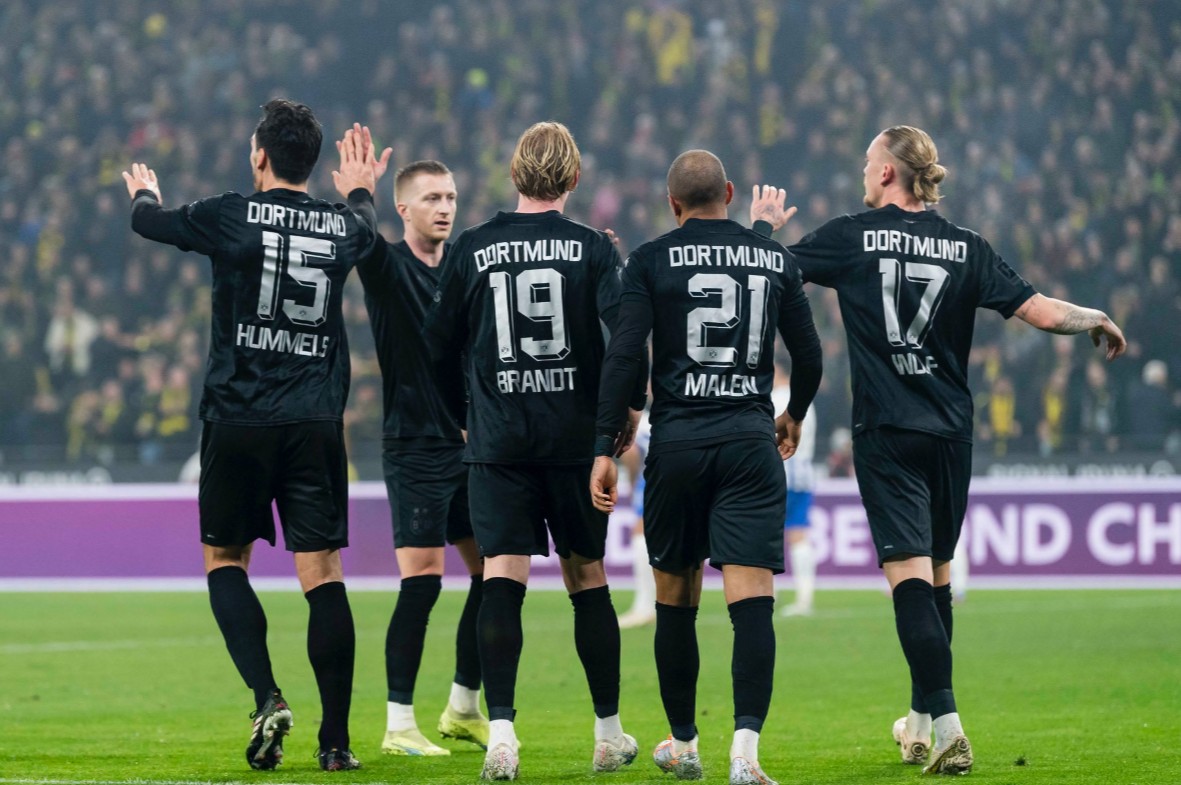 尼斯连胜稳固积分榜前列,球队气势如虹的简单介绍 尼斯连胜稳固积分榜前列,球队气势如虹的简单介绍