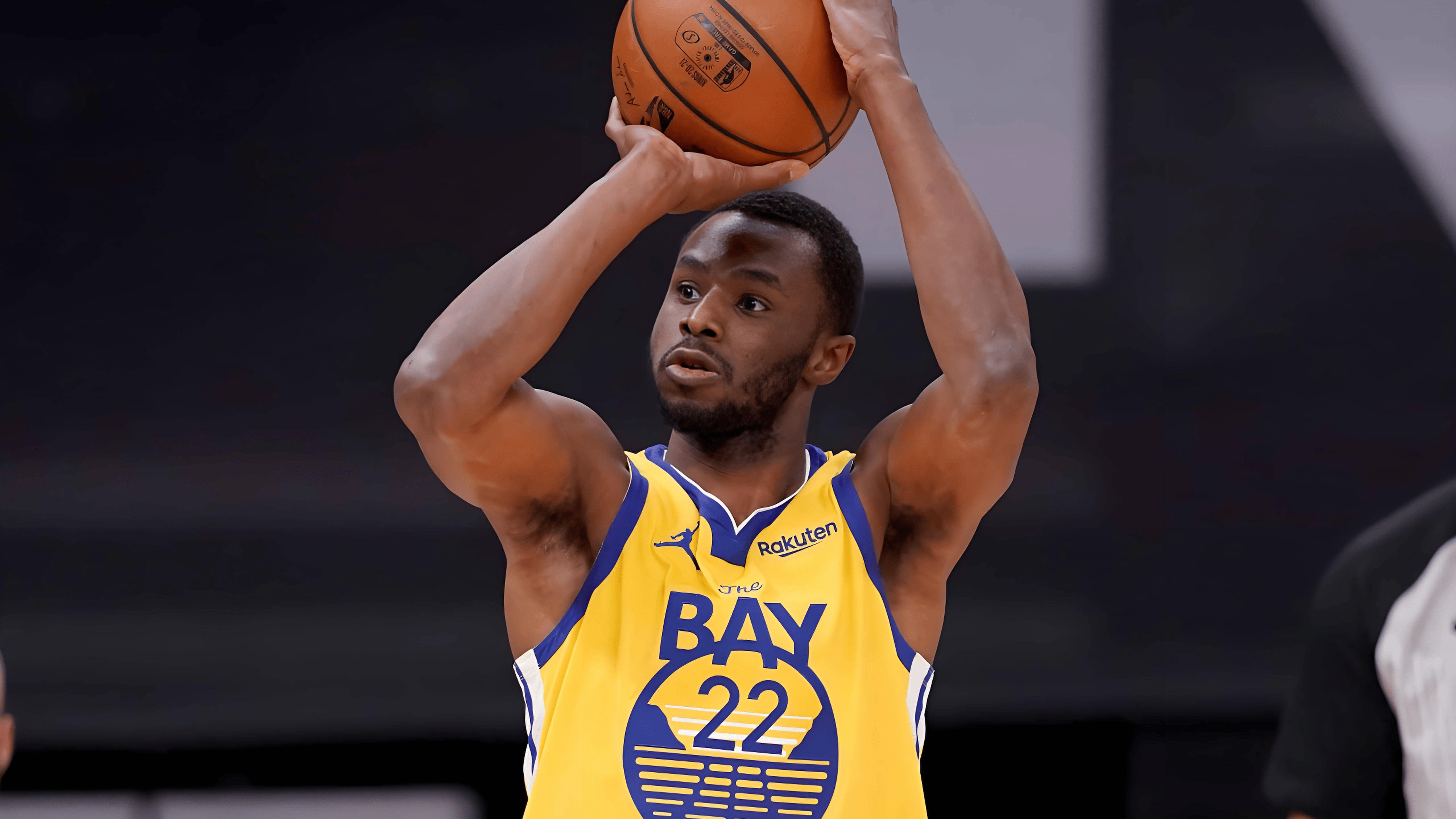 勇士连克热火,稳坐西部榜首的简单介绍 勇士连克热火,稳坐西部榜首的简单介绍