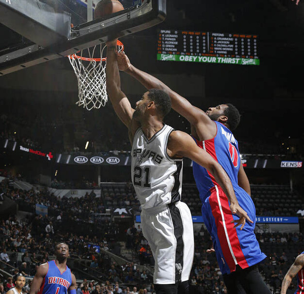 尼克斯大胜马刺,罗斯砍下27分 尼克斯大胜马刺,罗斯砍下27分