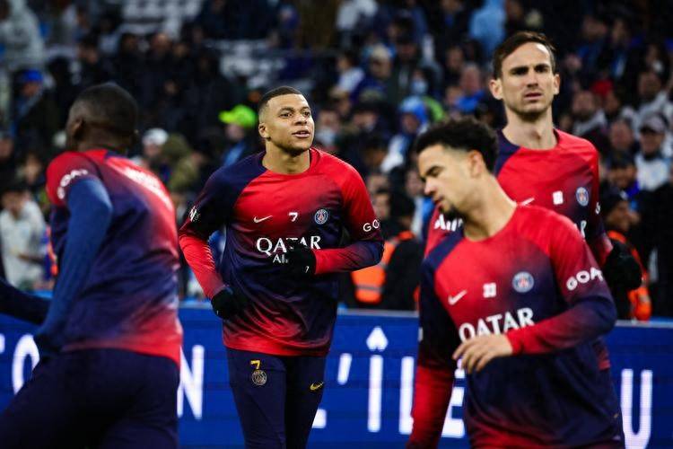 巴黎圣日耳曼逆转击败摩纳哥,登顶积分榜的简单介绍 巴黎圣日耳曼逆转击败摩纳哥,登顶积分榜的简单介绍