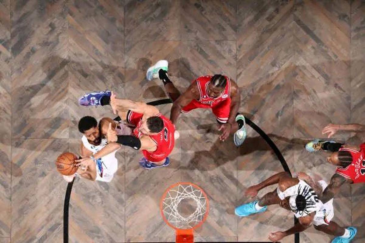 篮网客场逆转公牛,比赛充满激情 篮网客场逆转公牛,比赛充满激情